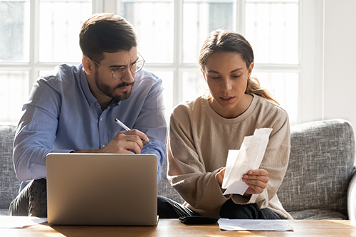 Hausse des taux d’intérêts et baisse du taux d’usure : mauvaises nouvelles pour les emprunteurs